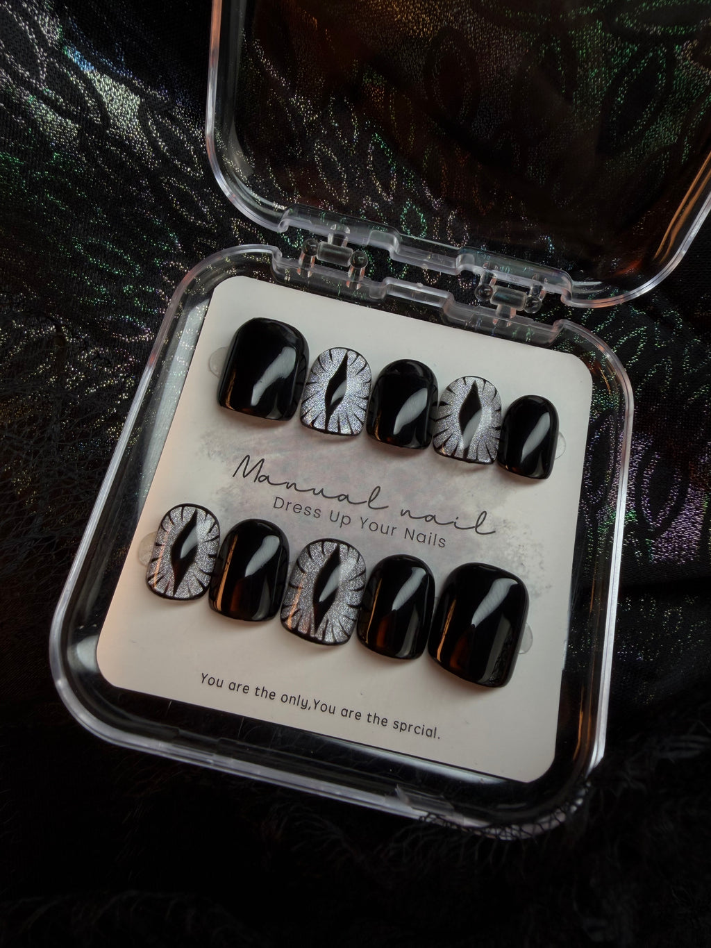 Black Cat Eye Nails
